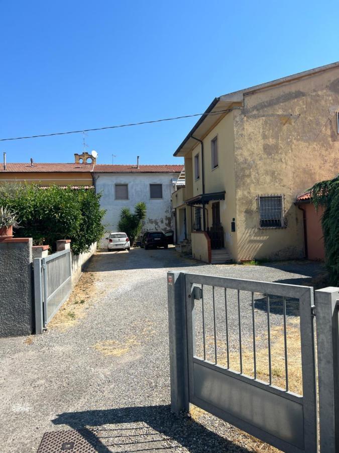 Cecco Guest House Pisa Exterior photo